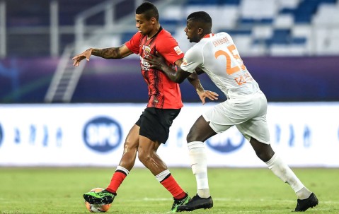 包含转折点广州队复出首秀；国王杯转会期攻防权衡；信心回归；纪律约束更严格的词条-九游APP